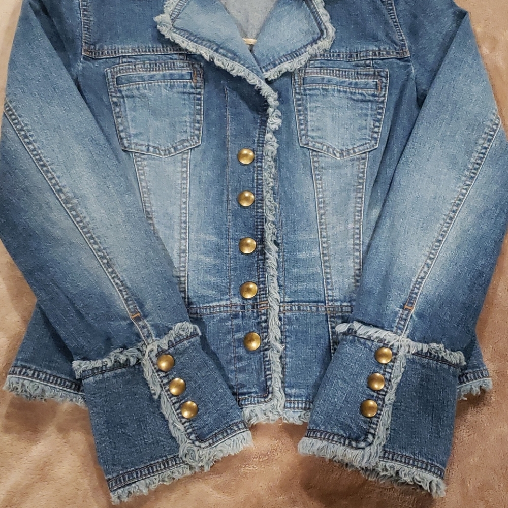 Denim jacket - Picture 2 of 6